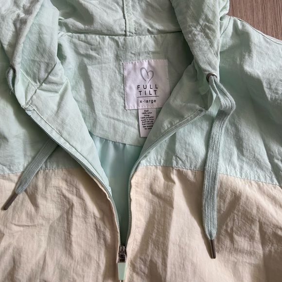 colorblock windbreaker - Picture 2 of 4